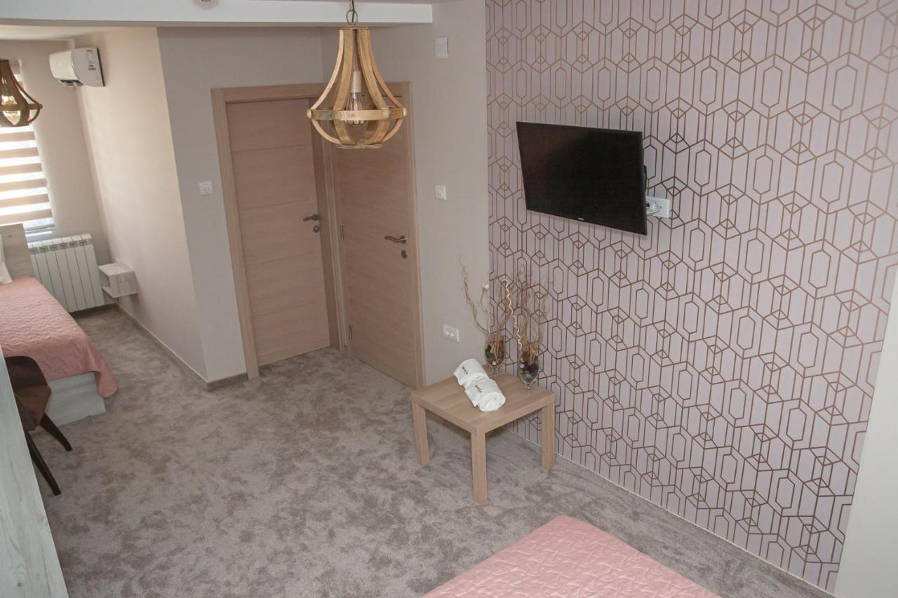 Mehana Apartmani Leskovac  Dış mekan fotoğraf